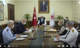 Millî Savunma Bakanı Hulusi Akar, Video Telekonferans Yöntemiyle Toplantı Gerçekleştirdi