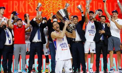 THY Avrupa Ligi’nde  Barcelona’yı 86-81 mağlup eden Anadolu Efes, şampiyon oldu.