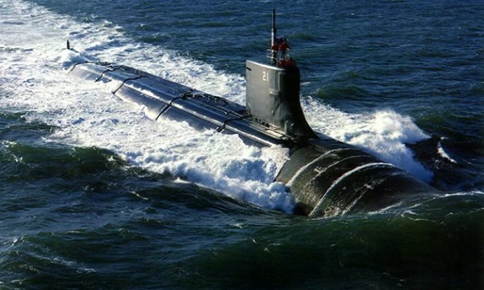 USS Connecticut denizaltısında görevli 3 komutan görevden alındı