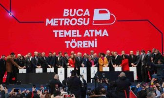 Buca Metrosu’nun temelini CHP Genel Başkanı Kemal Kılıçdaroğlu’nun katılımı ile attı.