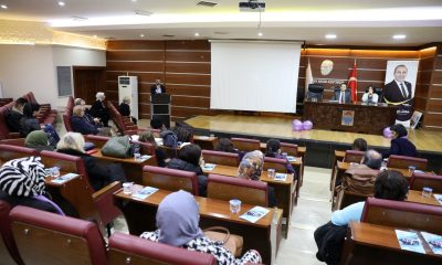 YALOVA’DA DÜNYA KANSER GÜNÜ NEDENİYLE KONFERANS DÜZENLENDİ