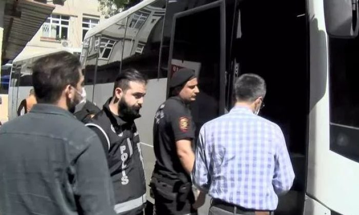 Kadıköy’deki rüşvet operasyonu: 162 kişi adliyeye sevk edildi