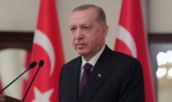 Cumhurbaşkanı Erdoğan, belediye başkanlarından bilgi aldı