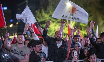 SEÇİM SONUÇLARI “AK PARTİ YİNE BİRİNCİ” DEDİ