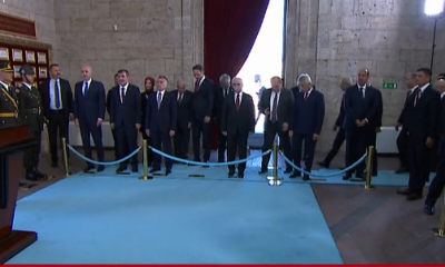 Cumhurbaşkanı Erdoğan başkanlığındaki devlet erkanı Anıtkabir’de