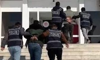 Polise İstanbul’da EYP ve molotof ile saldıranlar yakalandı.