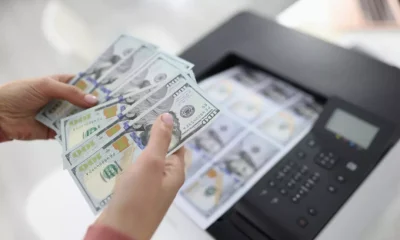 Sahte 50 ve 100 dolarları dolaşıma sokanlar yakalandı!